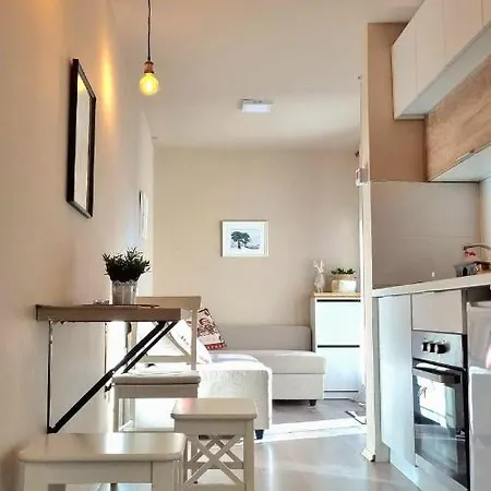 Apartament Lucic *